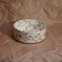 Medium Straight Salad Bowl Leaves