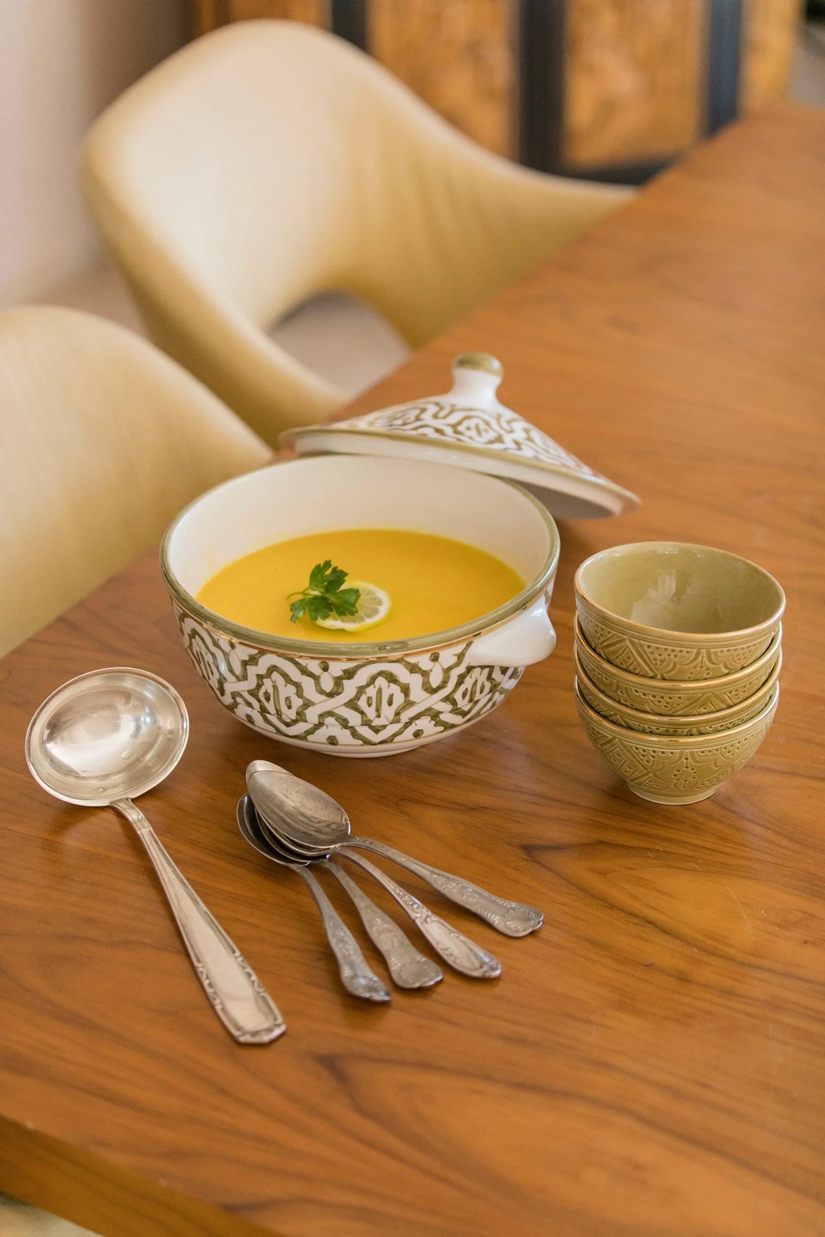 SOUPIÈRE · Fassia · FASSIA GOLD · KAKI