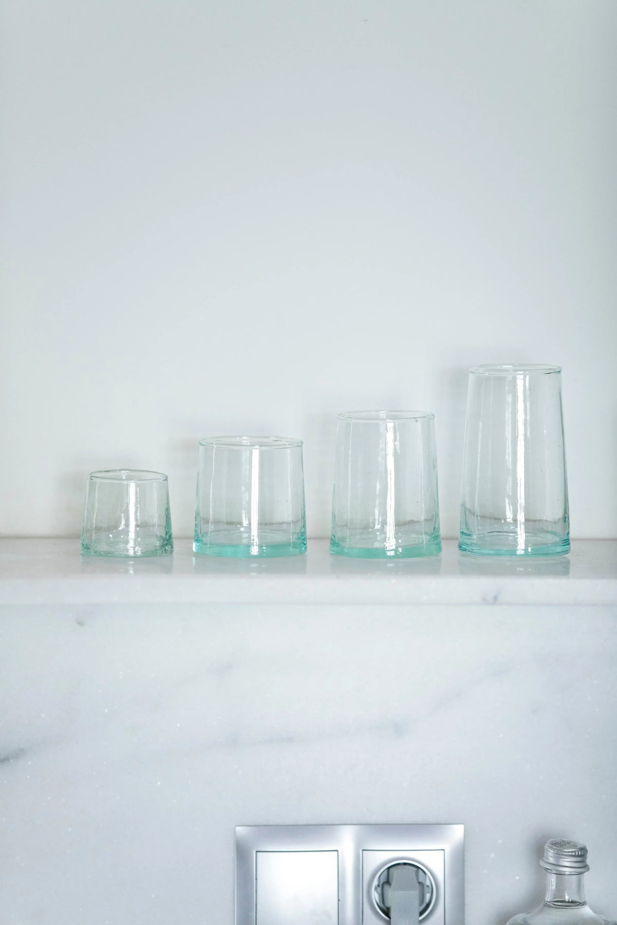 6 VERRES CONIQUES