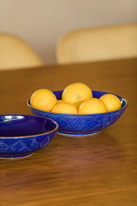 SALADIERS BAS · bleu majorelle · BOLS ET SALADIERS · EMPREINTE