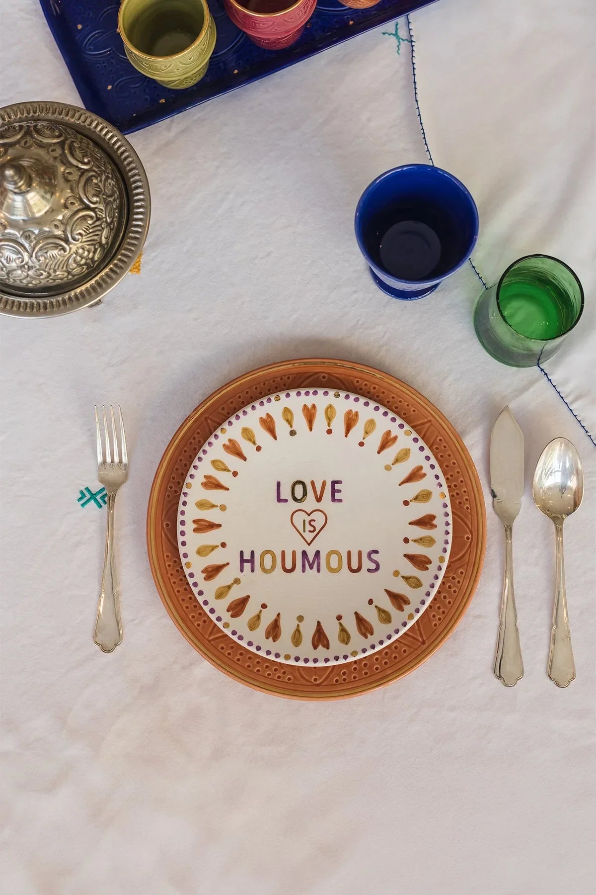 ASSIETTE PLATE LOVE IS HOMOUS