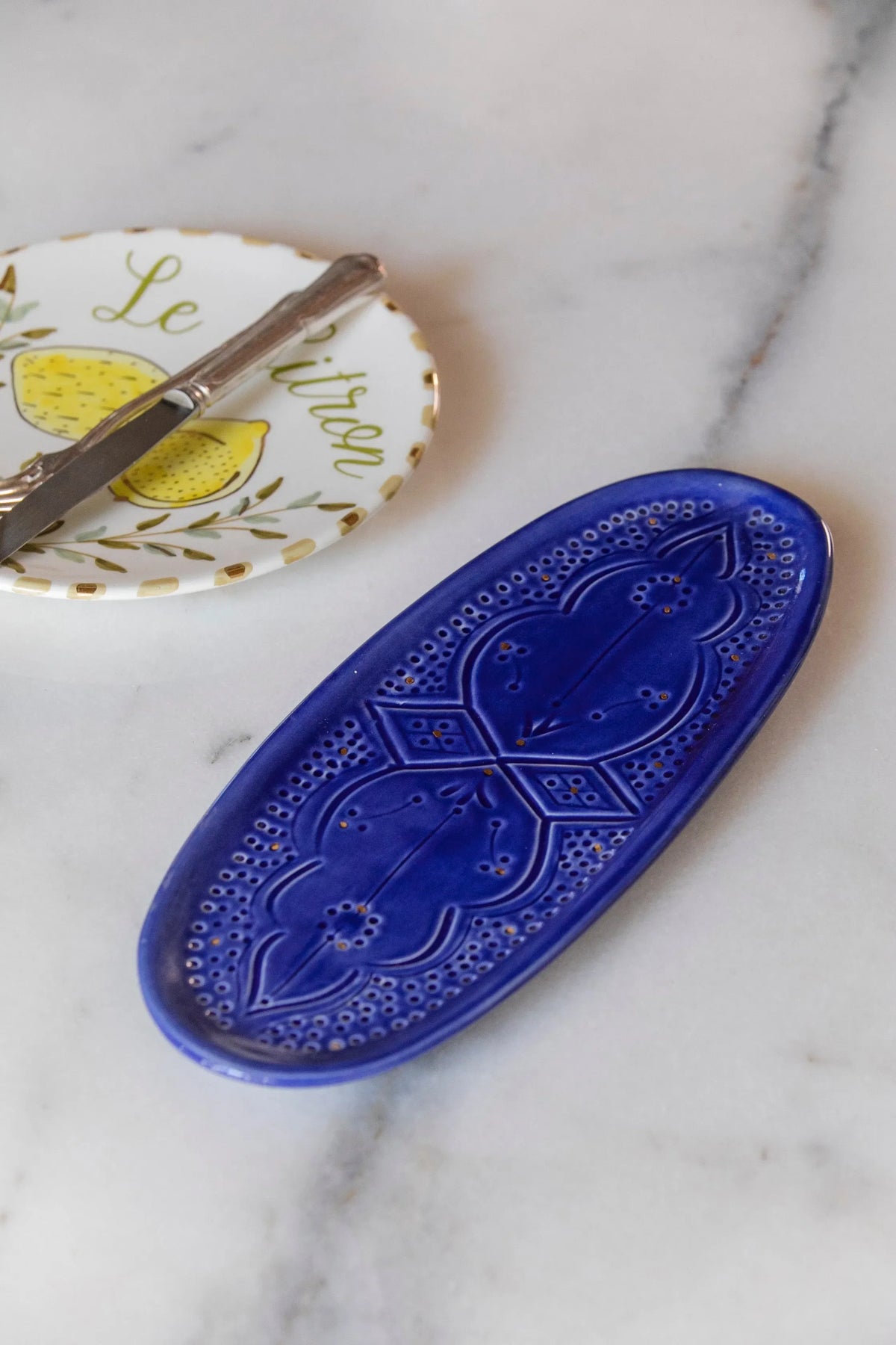PLATEAU OVAL · bleu majorelle · Empreinte · PLATS ET PLATEAUX